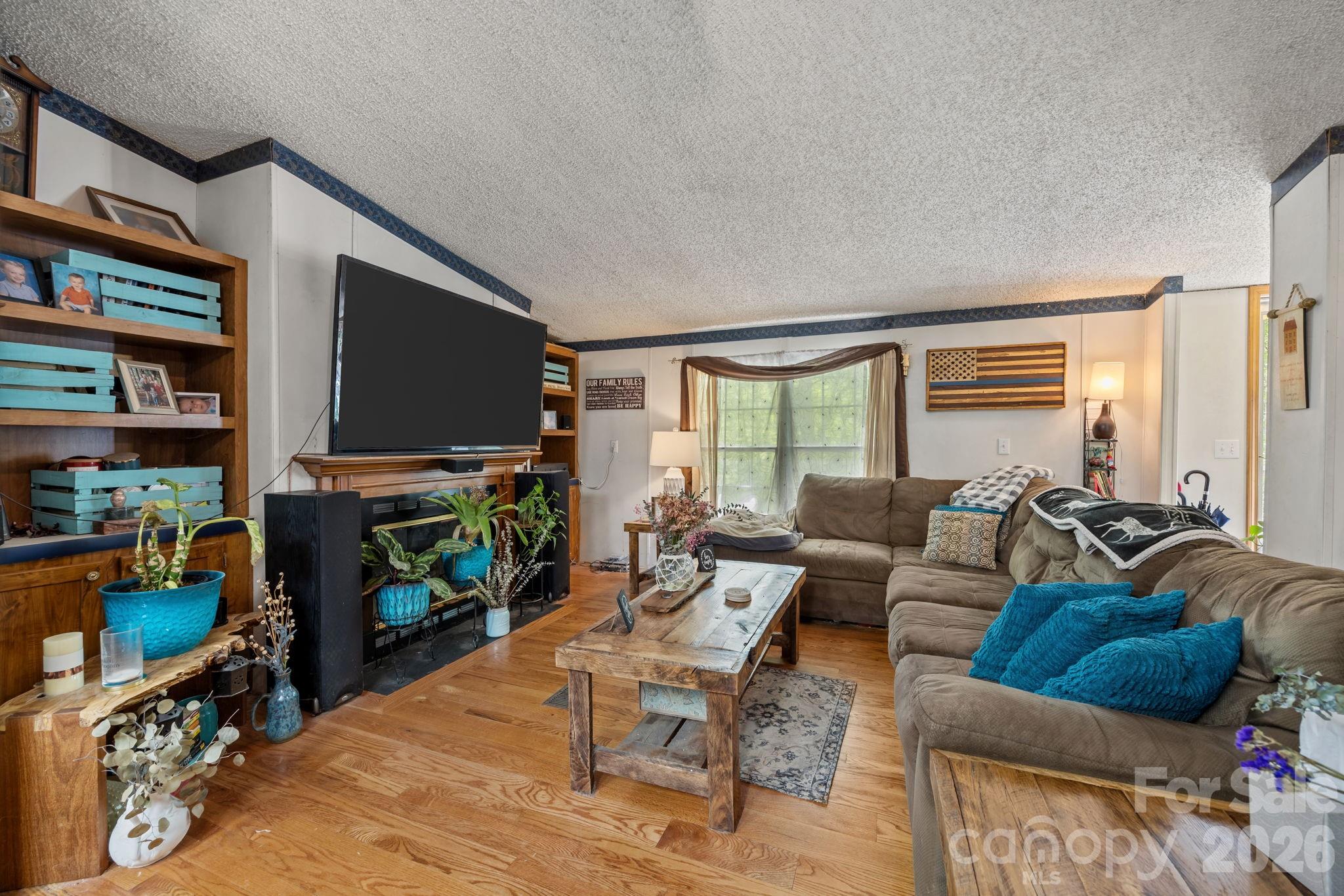 25 Weaver Lane Black Mountain NC 28711