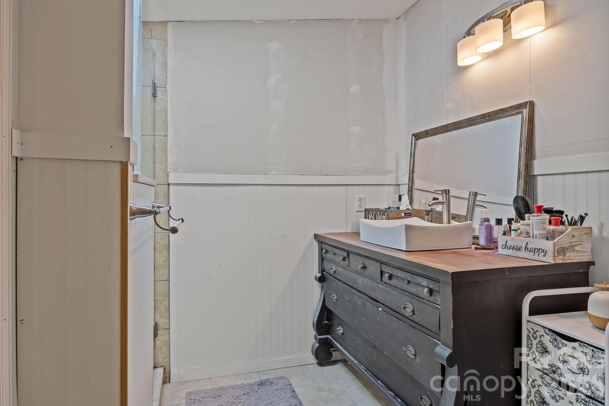 25 Weaver Lane Black Mountain NC 28711