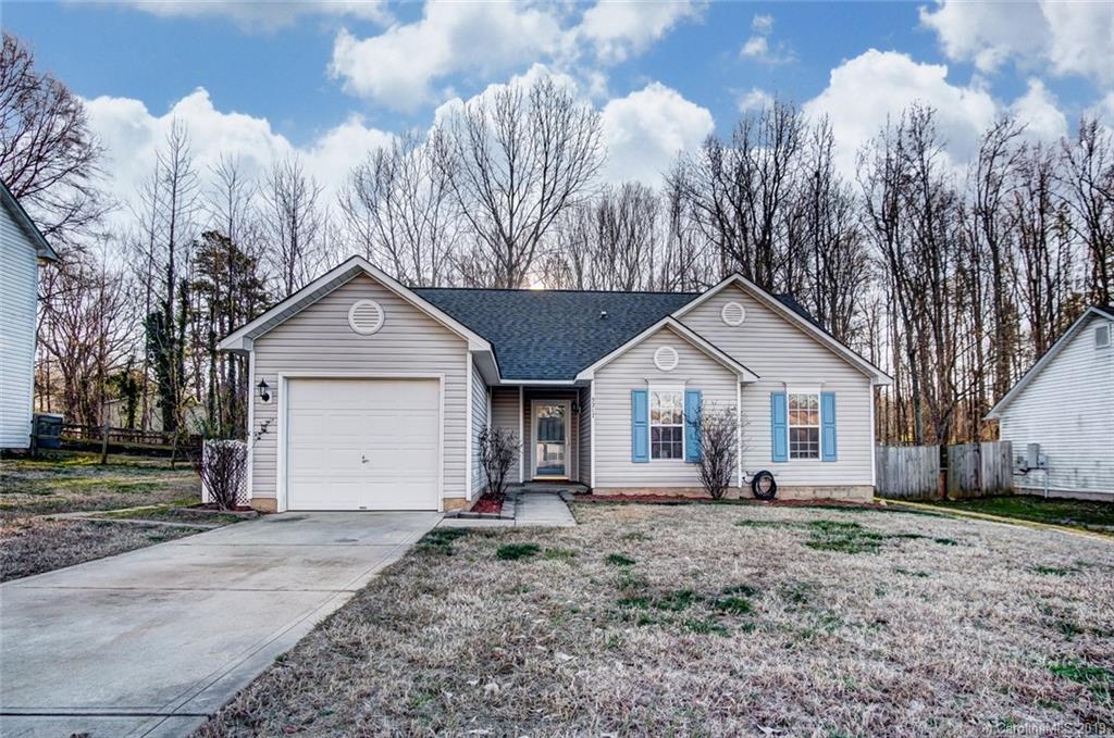 5217 Possum Trot Lane Charlotte NC 28215
