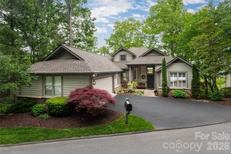 12 Spring Ridge Lane Hendersonville NC 28739