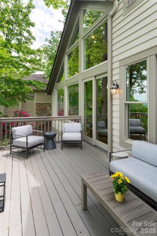 12 Spring Ridge Lane Hendersonville NC 28739
