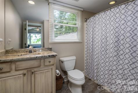 12 Spring Ridge Lane Hendersonville NC 28739