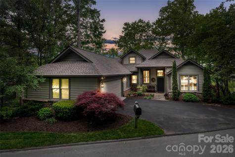 12 Spring Ridge Lane Hendersonville NC 28739