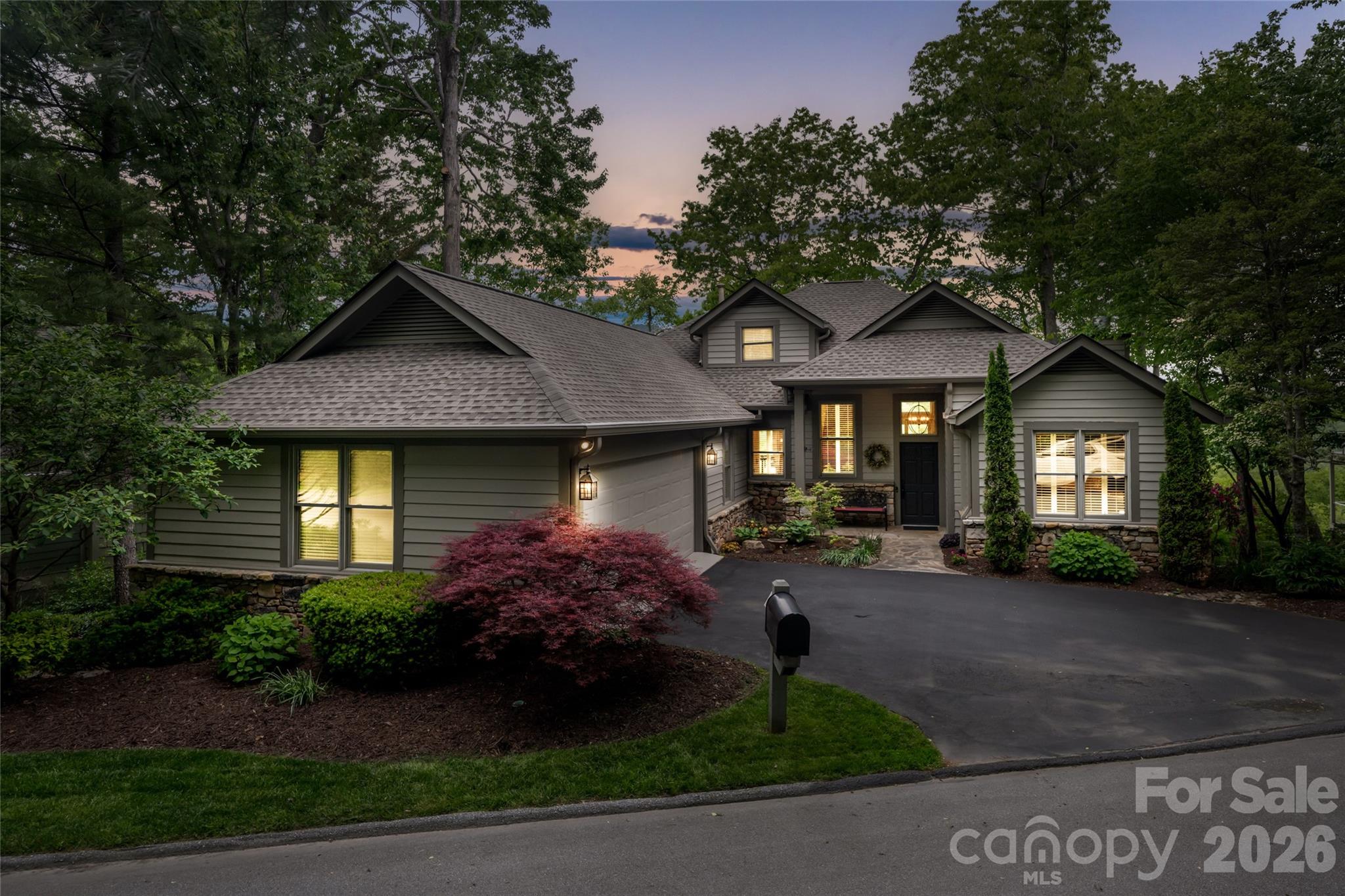 12 Spring Ridge Lane Hendersonville NC 28739