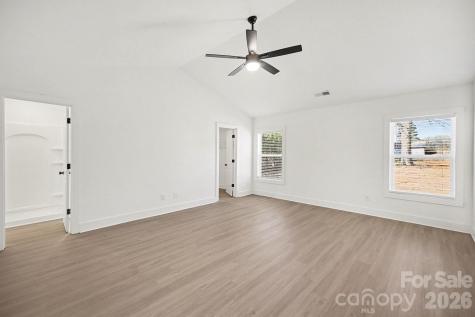 2025 Picnic Drive Newton NC 28658