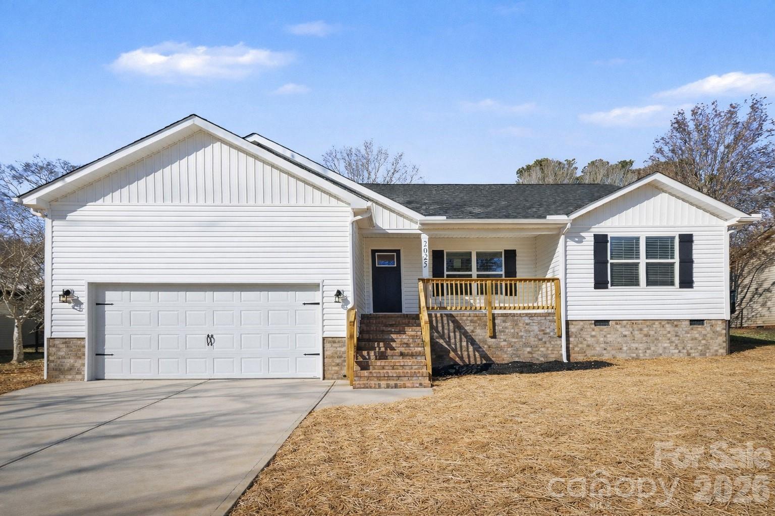 2025 Picnic Drive Newton NC 28658
