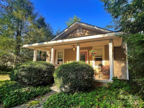 411 Spring Street Hendersonville NC 28739