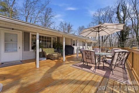 3731 Dillard Road Highlands NC 28741