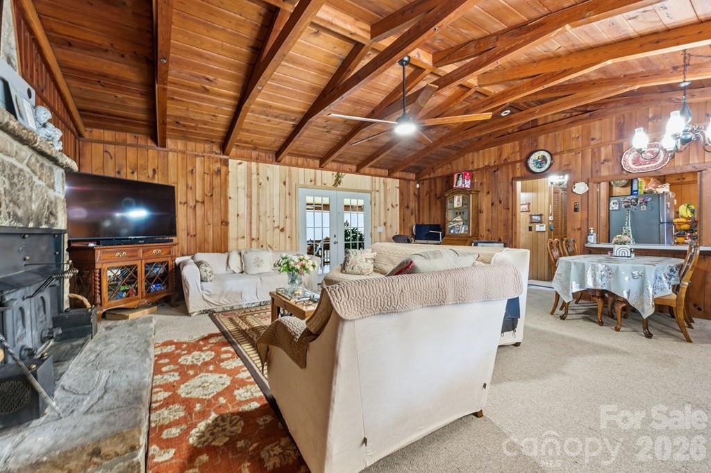 3731 Dillard Road Highlands NC 28741