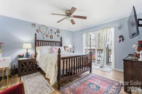 3731 Dillard Road Highlands NC 28741