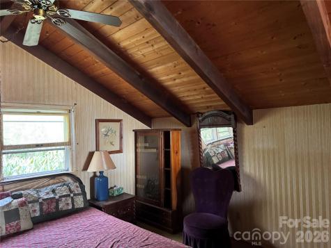 2085 Laurel Road N Maggie Valley NC 28751