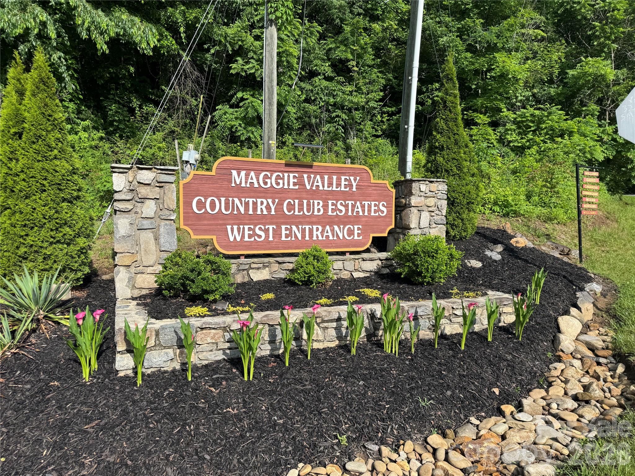 2085 Laurel Road N Maggie Valley NC 28751