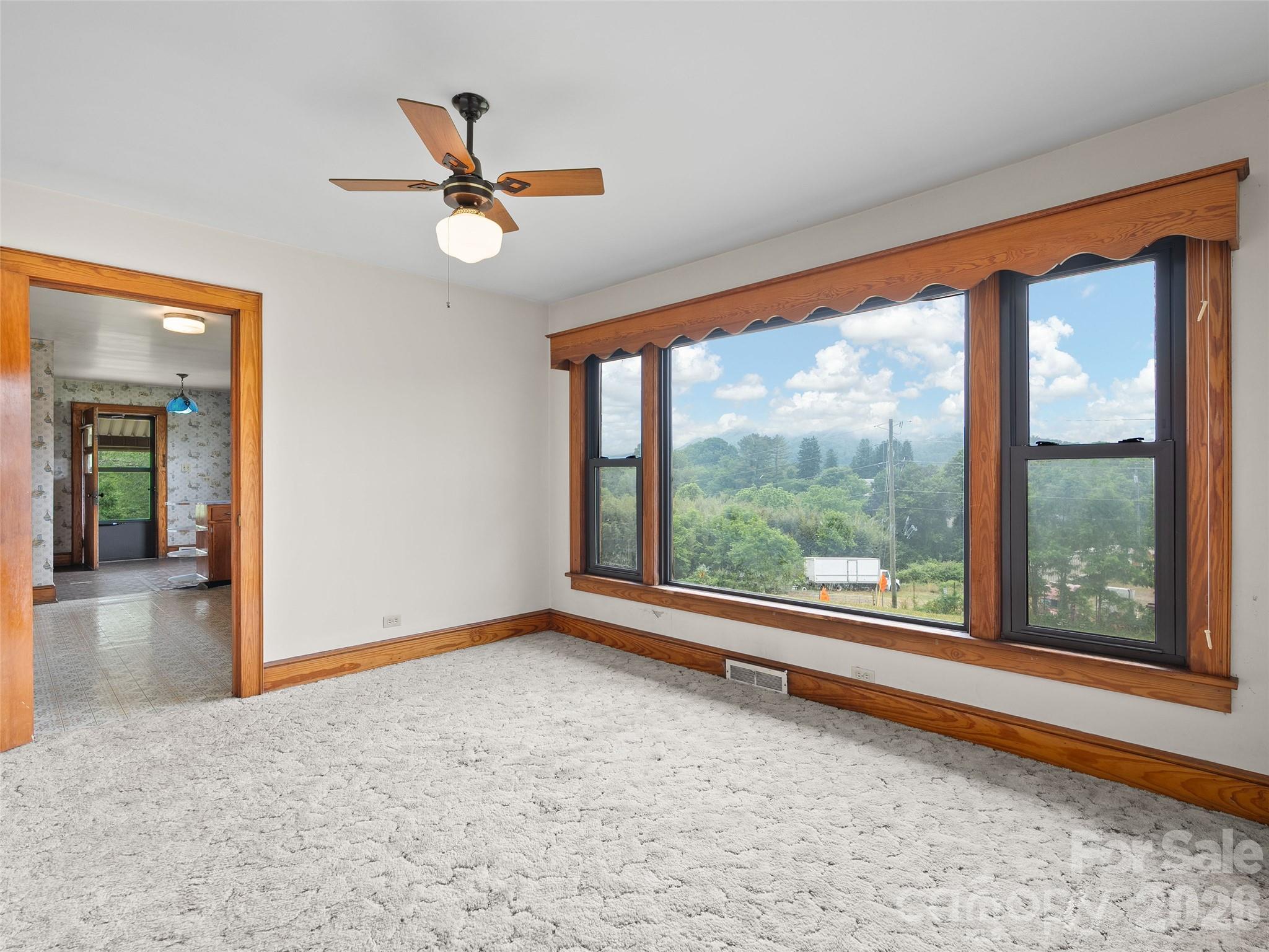 21 Beaverdam Road Canton NC 28716