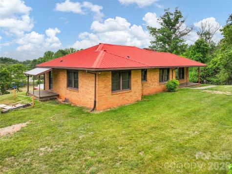 21 Beaverdam Road Canton NC 28716