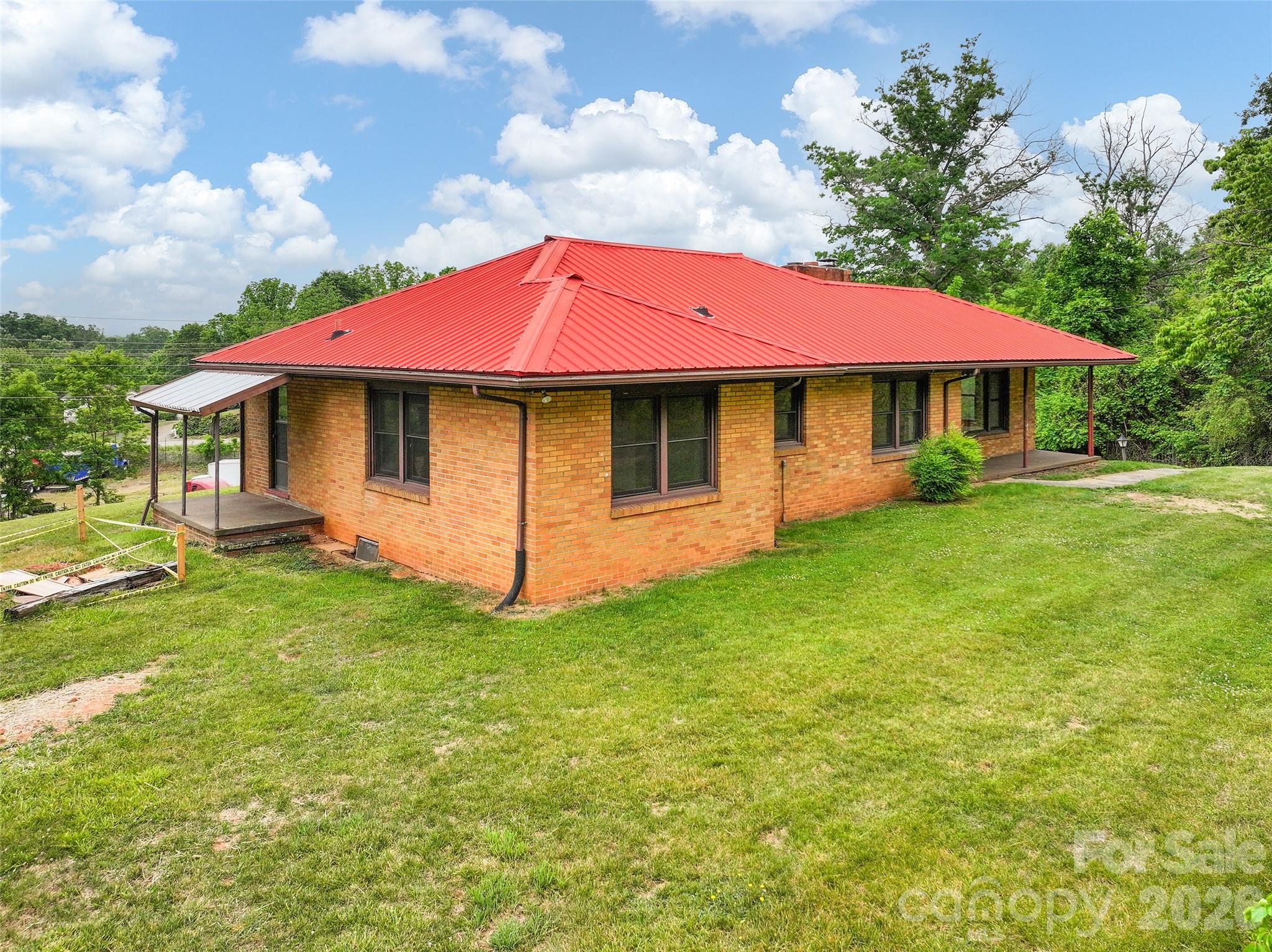 21 Beaverdam Road Canton NC 28716
