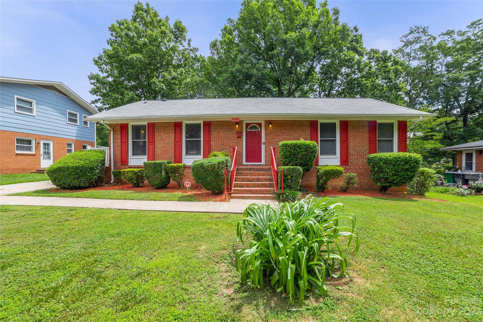 6426 Spring Garden Lane Charlotte NC 28213