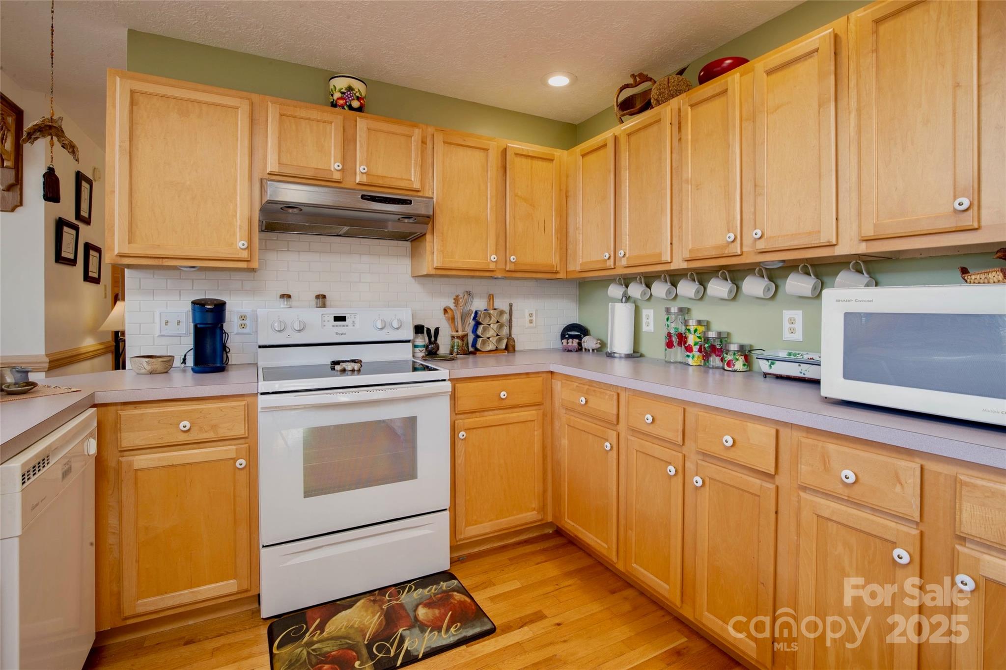 807 Pine Tree Road Spruce Pine NC 28777