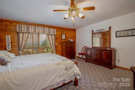 807 Pine Tree Road Spruce Pine NC 28777