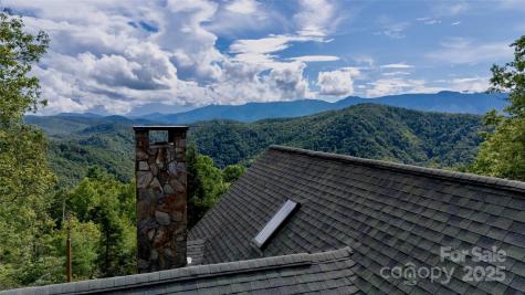 807 Pine Tree Road Spruce Pine NC 28777
