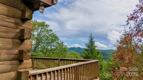 807 Pine Tree Road Spruce Pine NC 28777