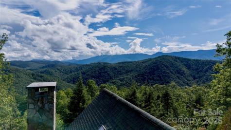 807 Pine Tree Road Spruce Pine NC 28777