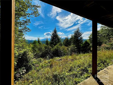 807 Pine Tree Road Spruce Pine NC 28777