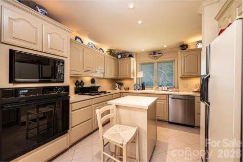 3725 Rock Bridge Drive NE Conover NC 28613