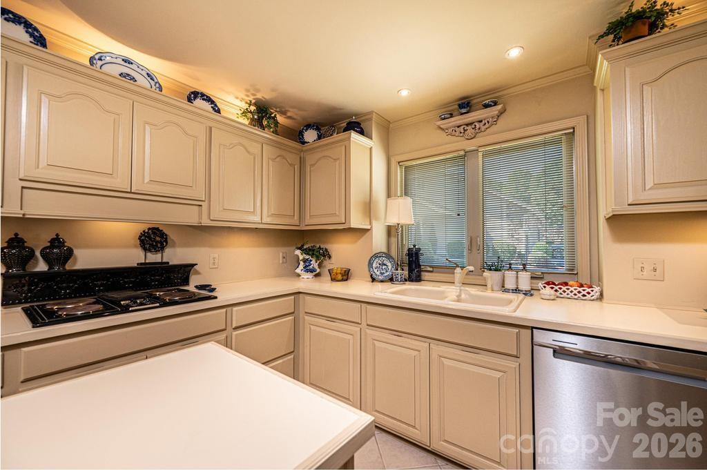 3725 Rock Bridge Drive NE Conover NC 28613