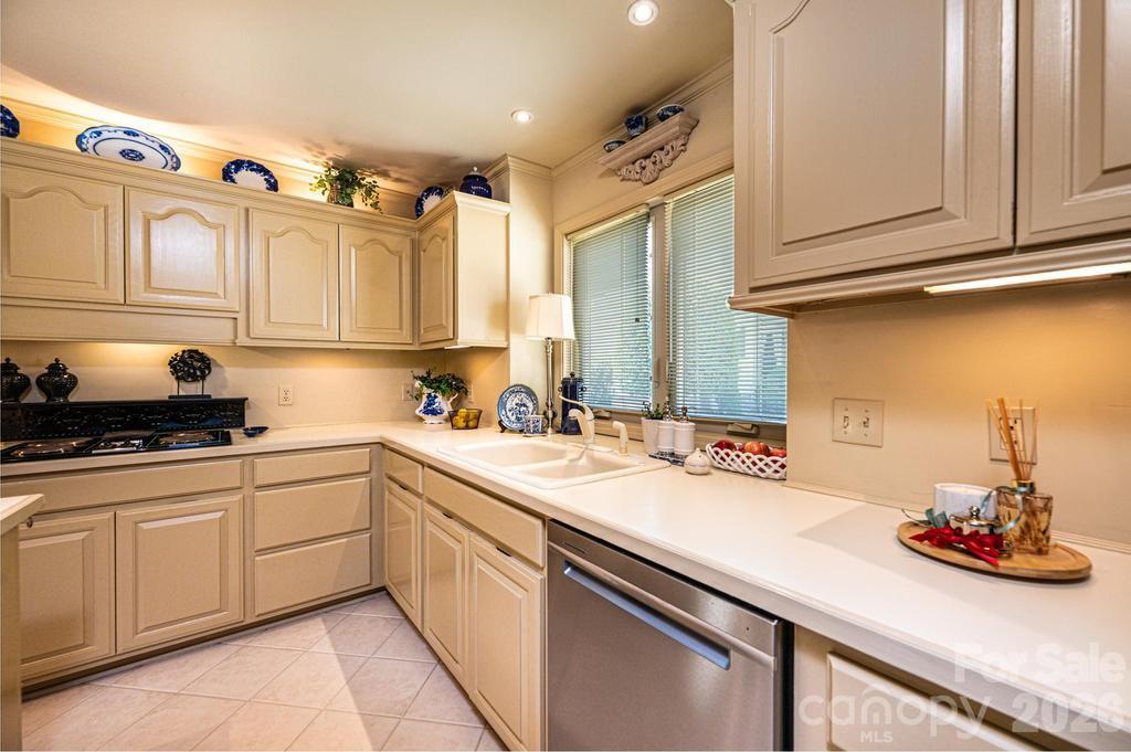 3725 Rock Bridge Drive NE Conover NC 28613