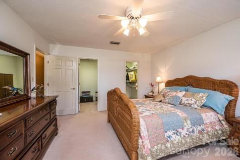3725 Rock Bridge Drive NE Conover NC 28613
