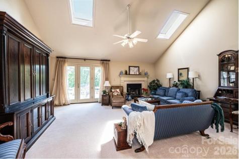 3725 Rock Bridge Drive NE Conover NC 28613