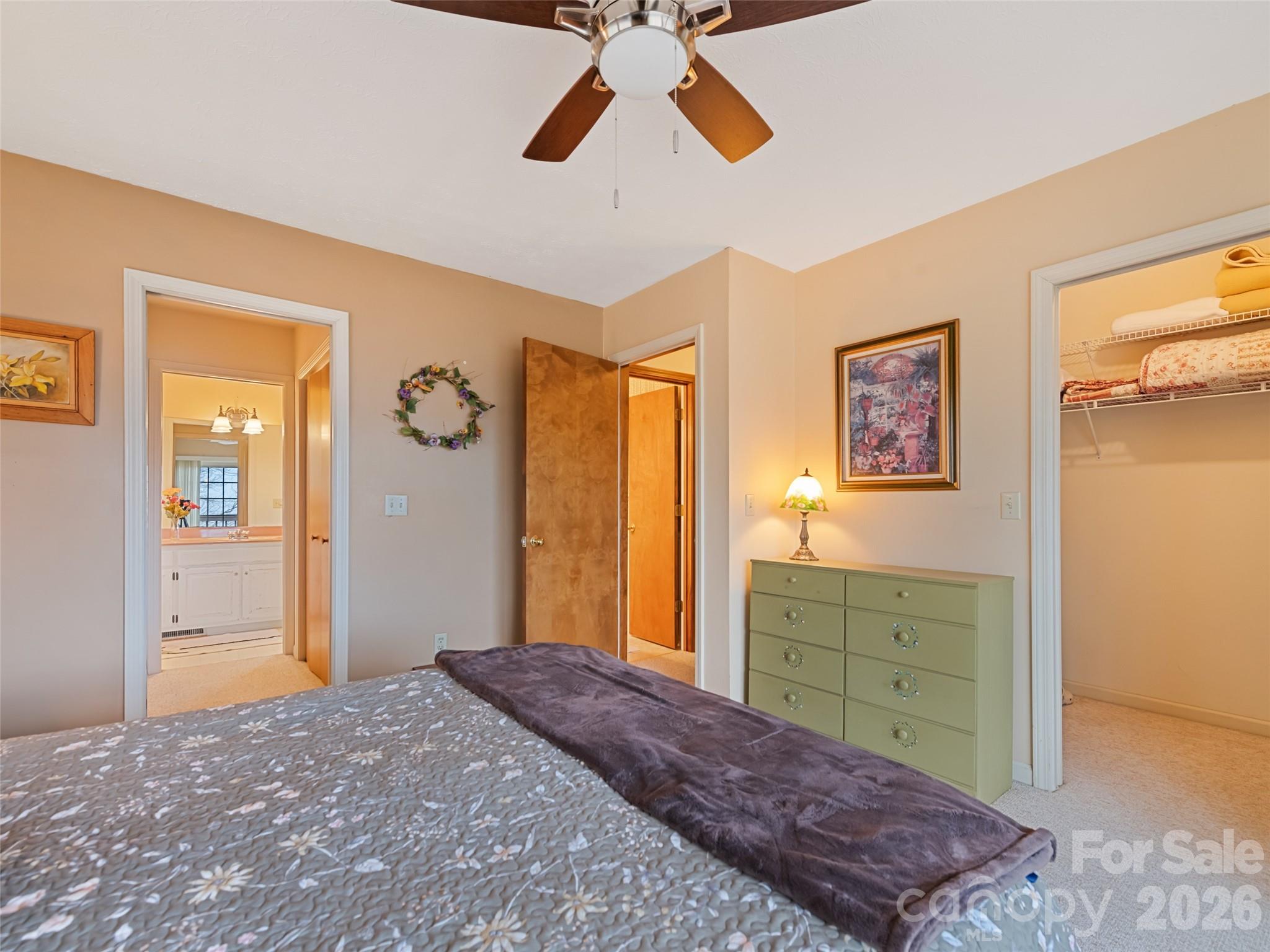 415 Treetop Lane Waynesville NC 28785