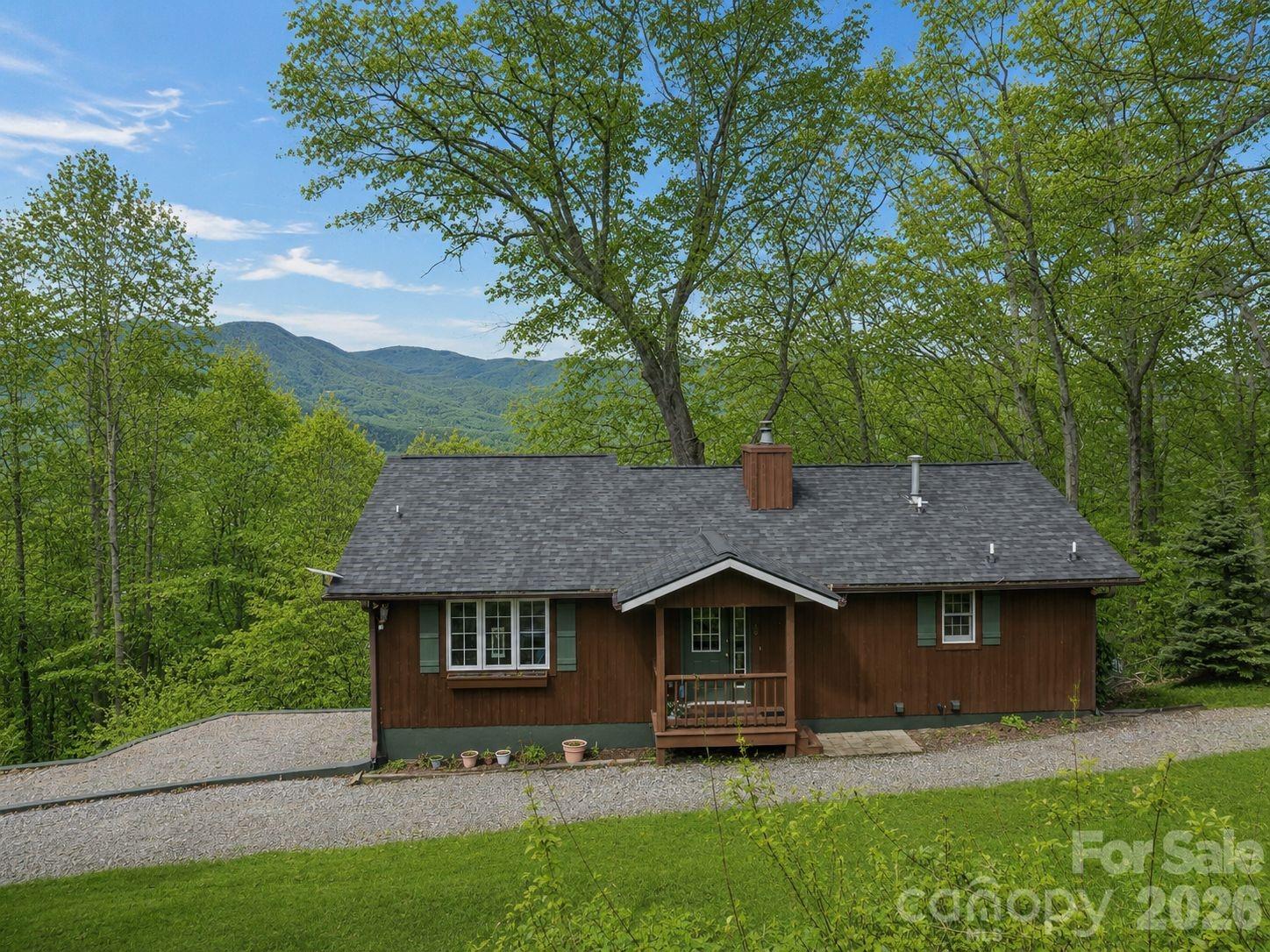 415 Treetop Lane Waynesville NC 28785