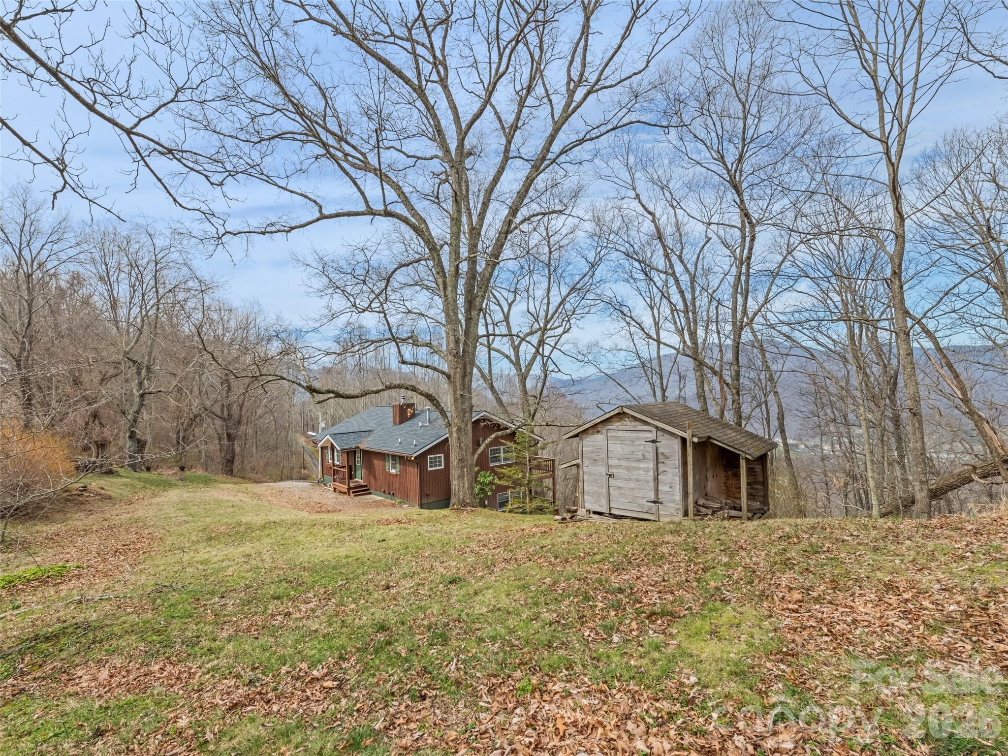 415 Treetop Lane Waynesville NC 28785