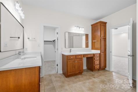 11139 Tradition View Drive Charlotte NC 28269