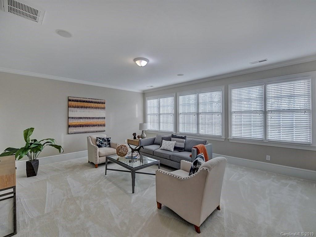 201 Ridgewood Avenue Charlotte NC 28209