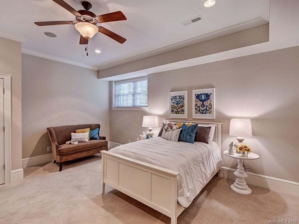 201 Ridgewood Avenue Charlotte NC 28209