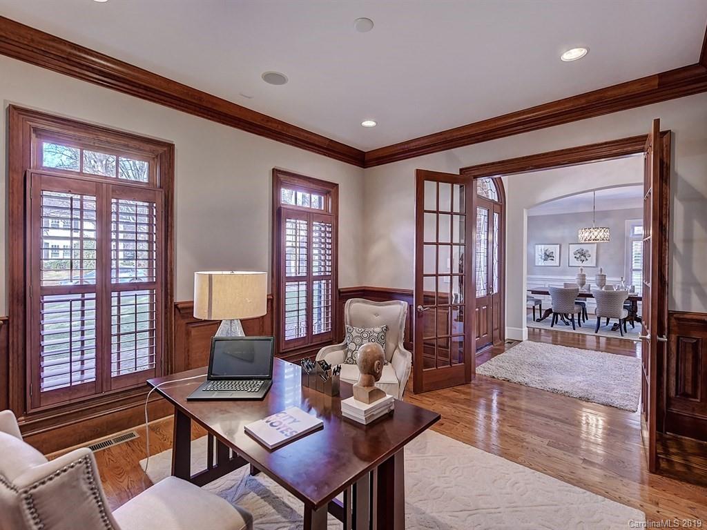 201 Ridgewood Avenue Charlotte NC 28209