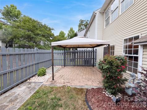 11747 Huxley Road Charlotte NC 28277