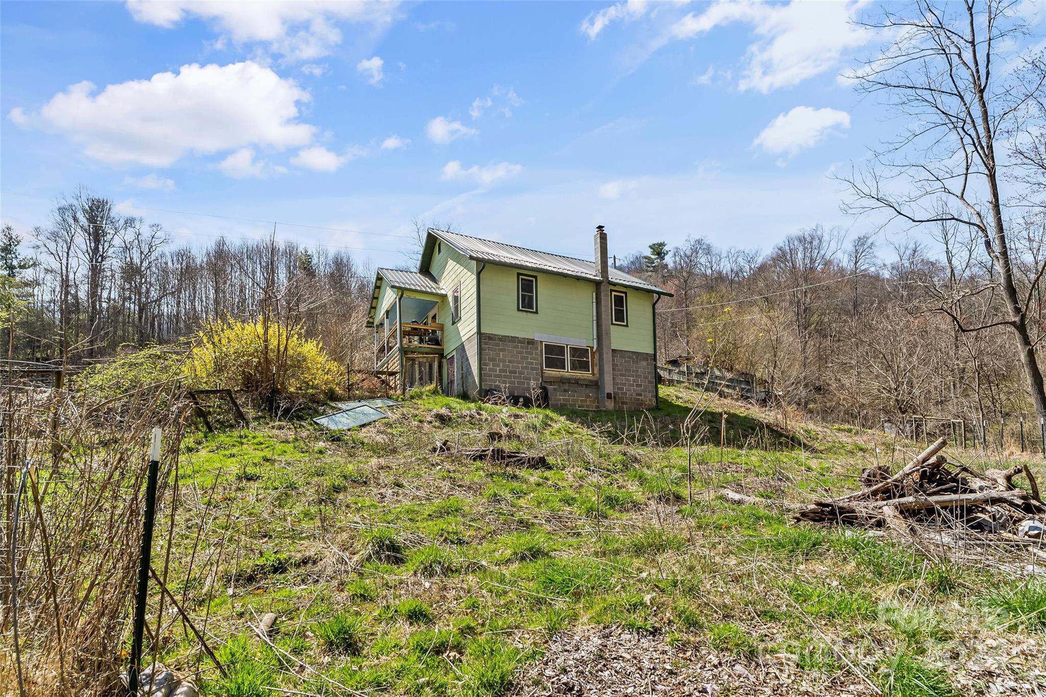 830 Fred Holcombe Road Mars Hill NC 28754
