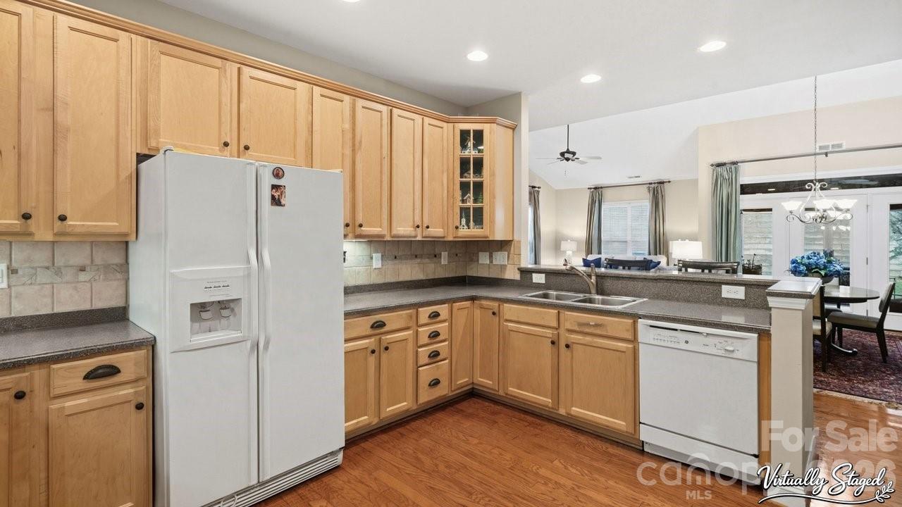 2820 Summer Valley Court Charlotte NC 28269