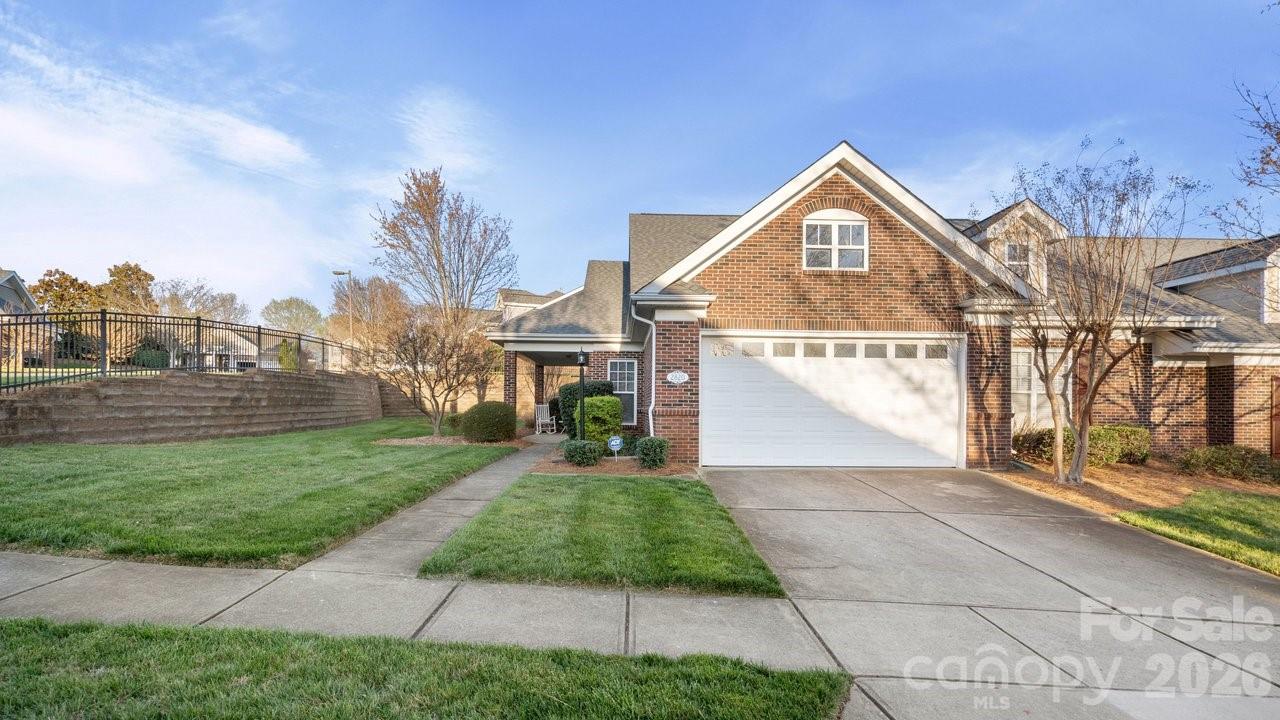 2820 Summer Valley Court Charlotte NC 28269