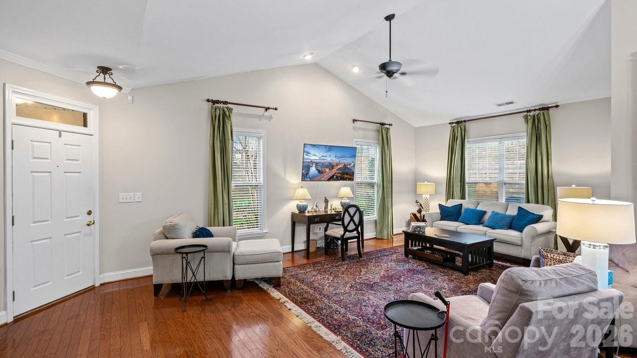 2820 Summer Valley Court Charlotte NC 28269