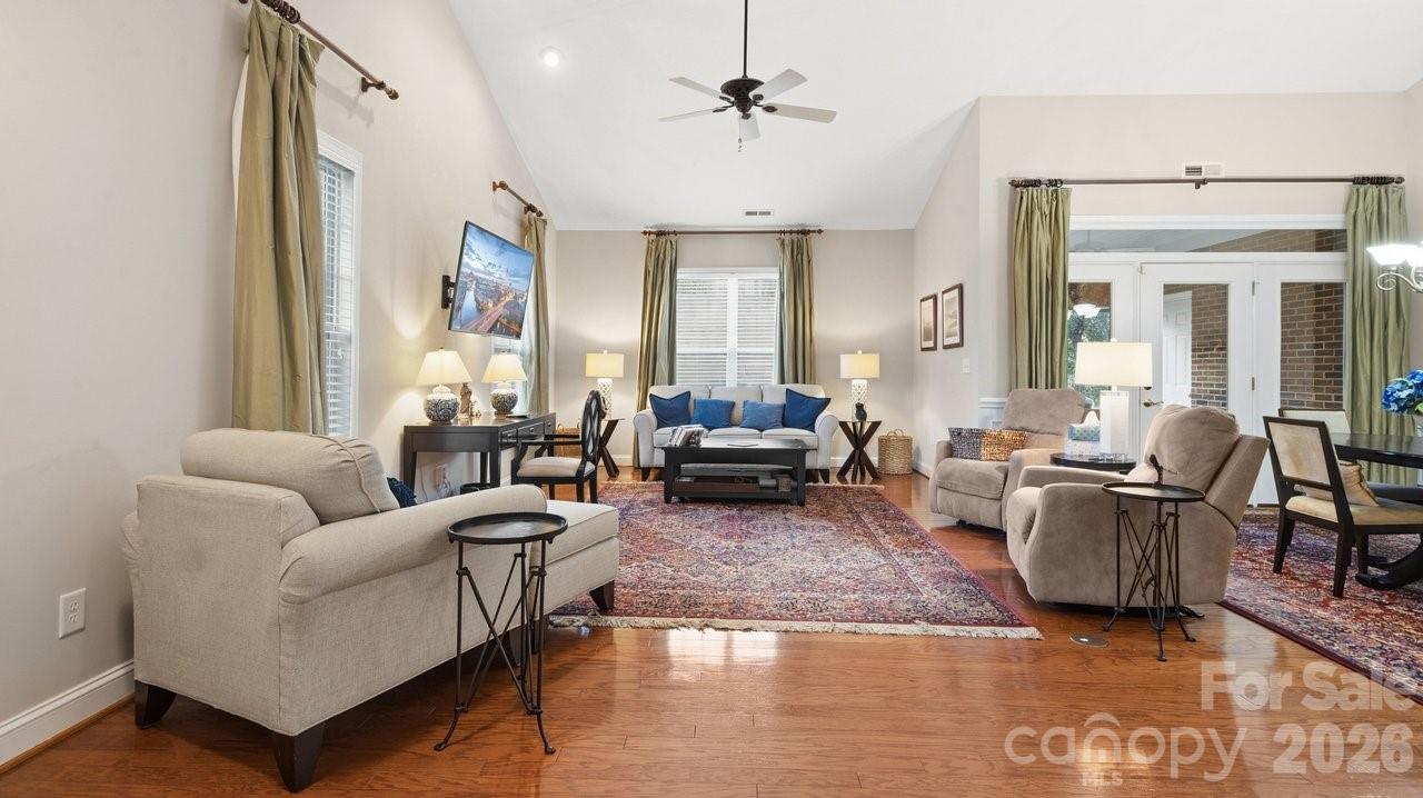 2820 Summer Valley Court Charlotte NC 28269