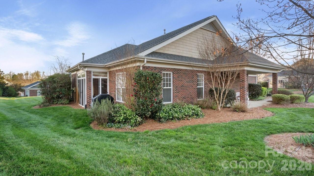 2820 Summer Valley Court Charlotte NC 28269