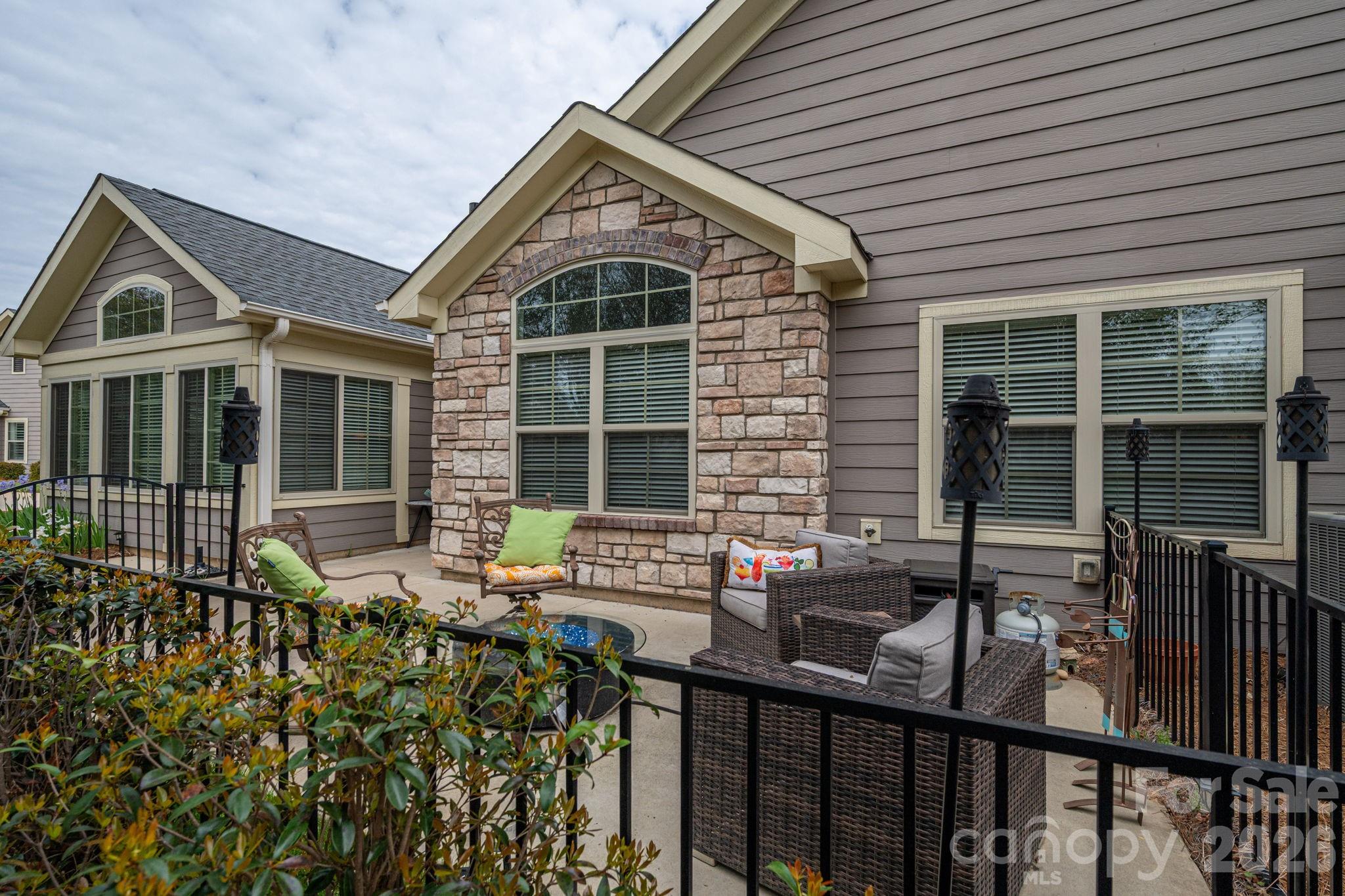 1434 Somersby Circle Gastonia NC 28054