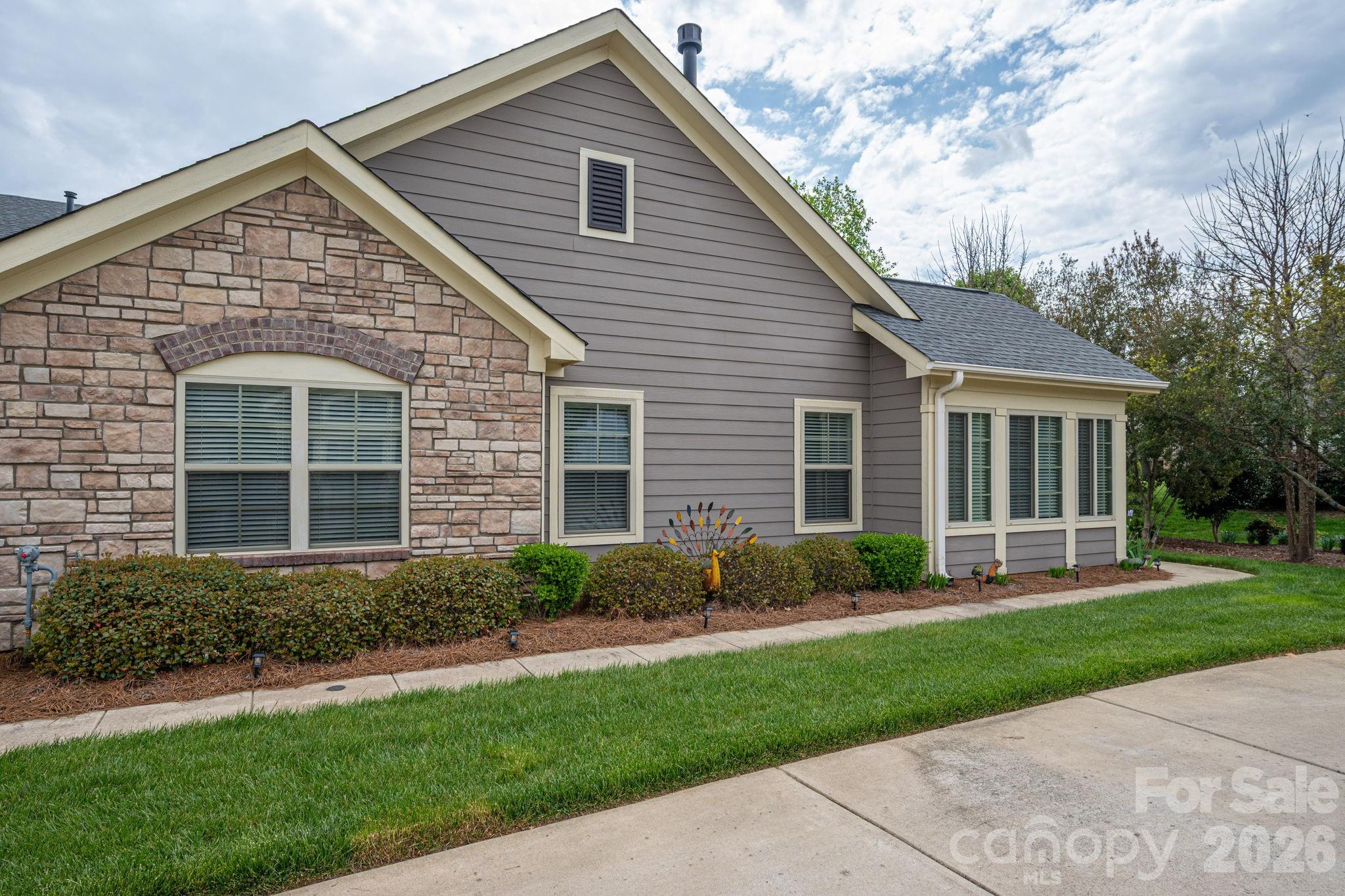 1434 Somersby Circle Gastonia NC 28054