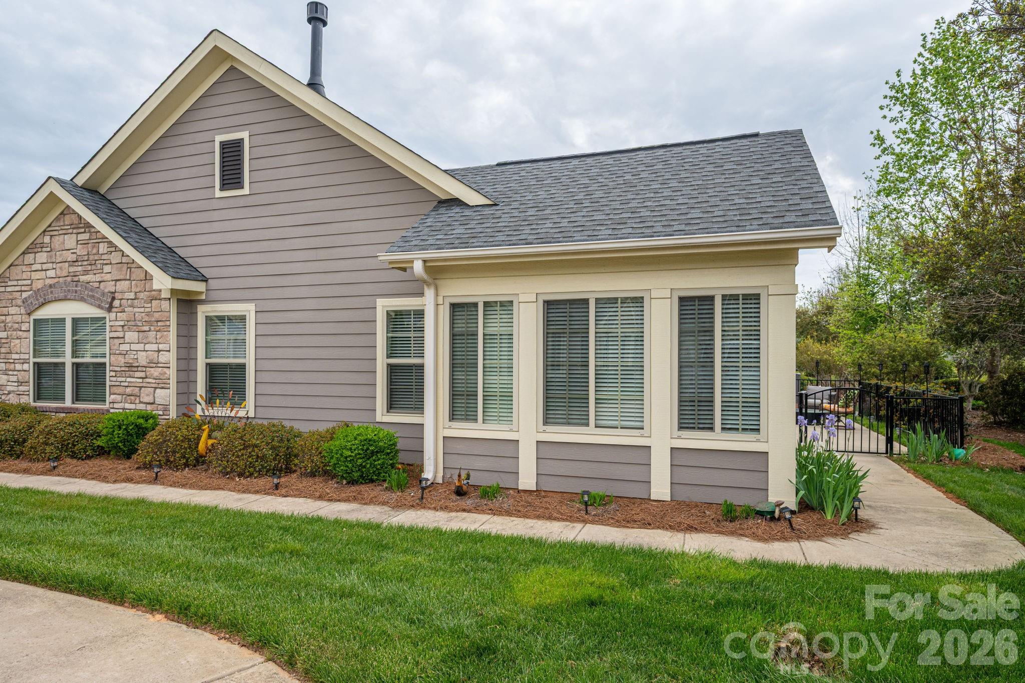 1434 Somersby Circle Gastonia NC 28054