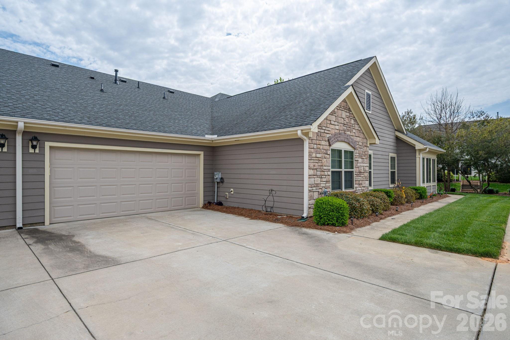 1434 Somersby Circle Gastonia NC 28054