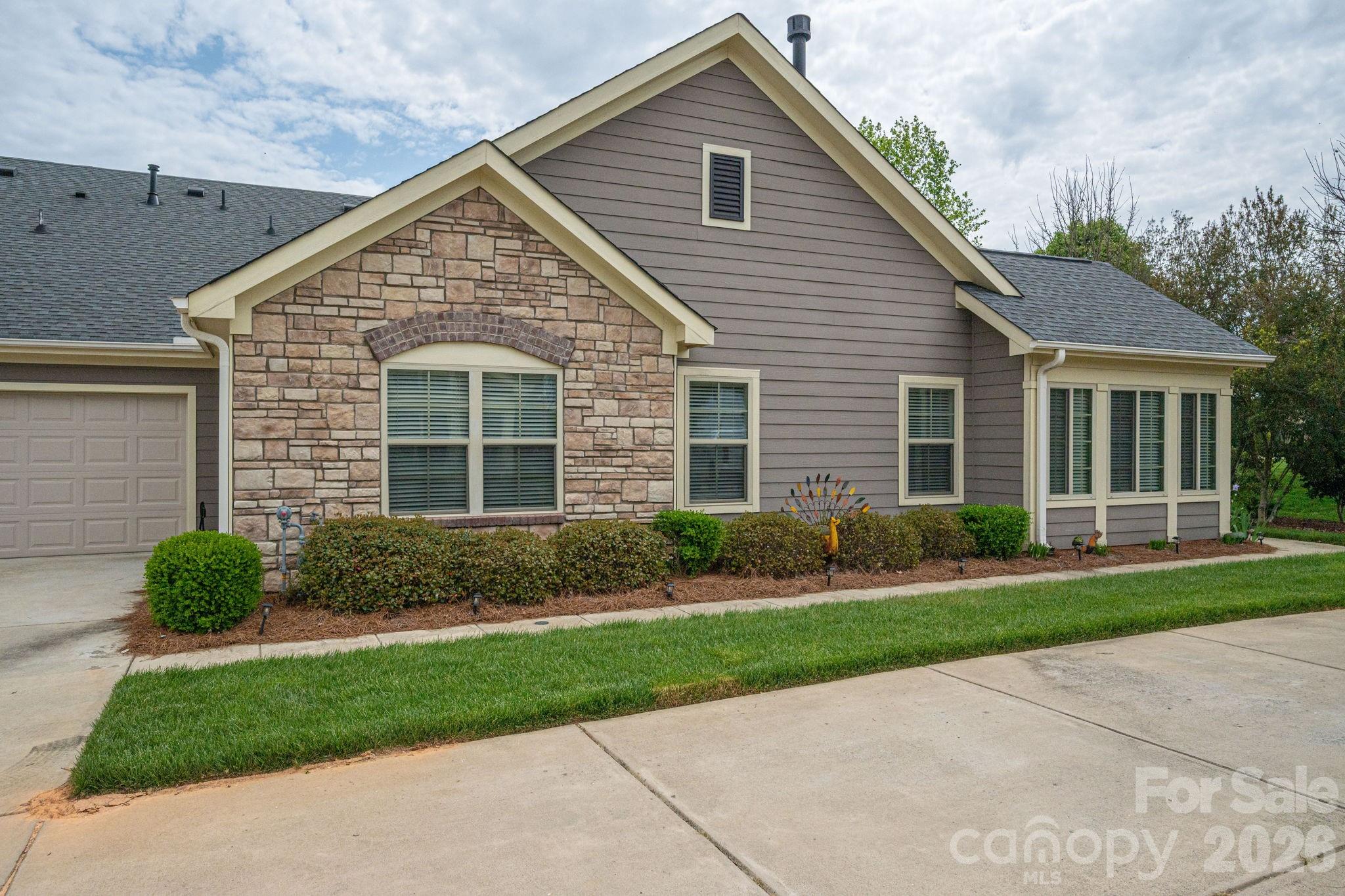 1434 Somersby Circle Gastonia NC 28054